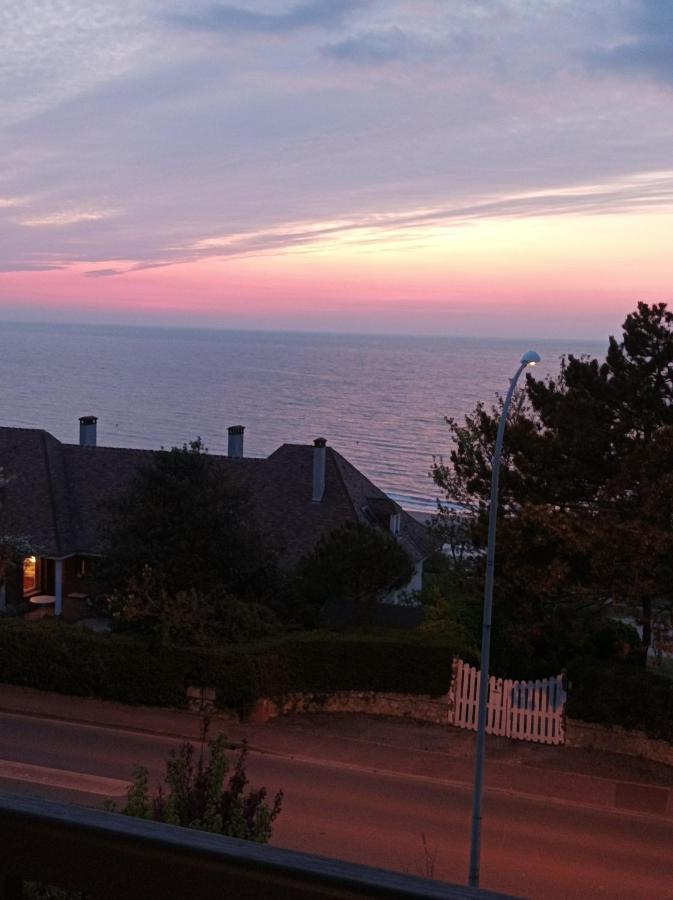 Le Cottage Vue Mer Bénerville-sur-Mer Exterior photo